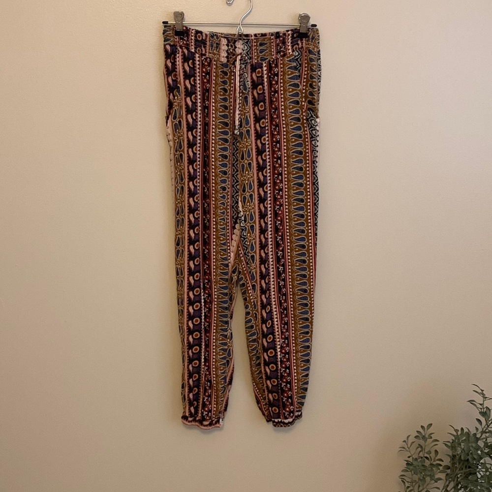 American eagle joggers